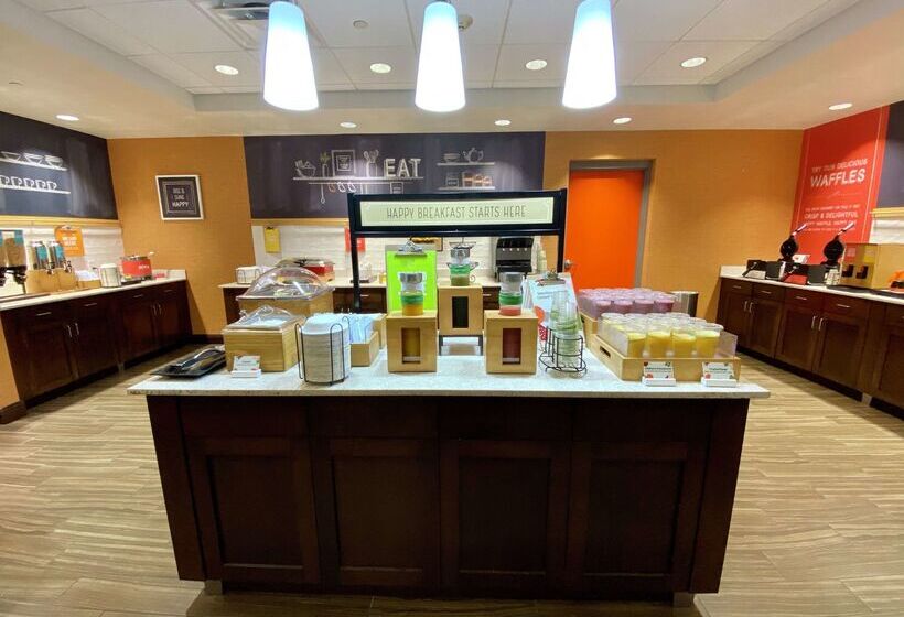 فندق Hampton Inn & Suites Deland