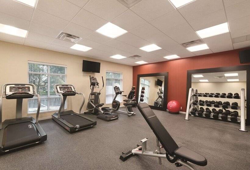 فندق Hampton Inn & Suites Deland
