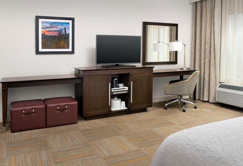 هتل Hampton Inn & Suites Phoenix Tempe