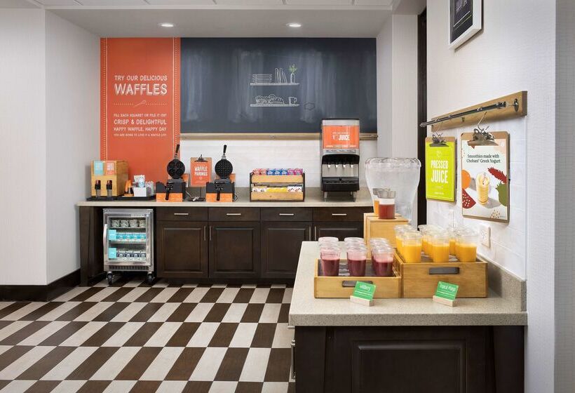 هتل Hampton Inn & Suites Phoenix Tempe