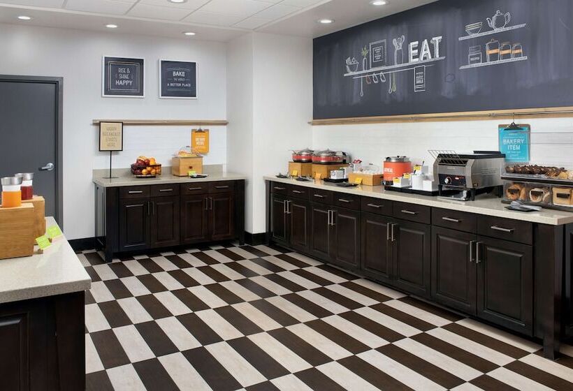 هتل Hampton Inn & Suites Phoenix Tempe