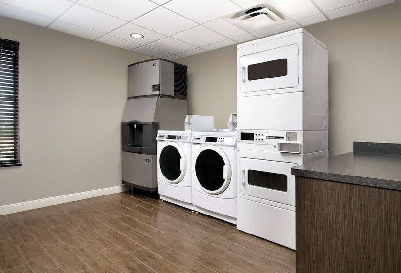 هتل Hampton Inn & Suites Phoenix Tempe