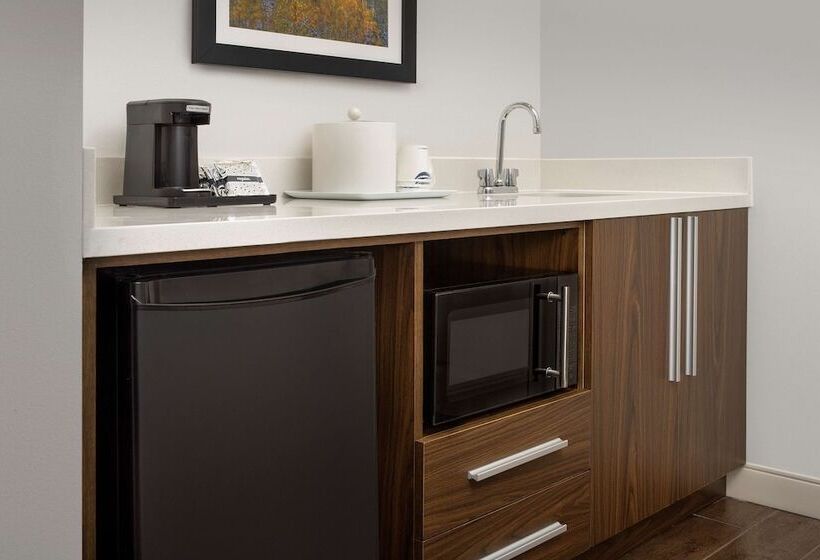 هتل Hampton Inn & Suites Phoenix Tempe