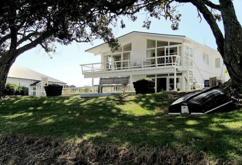 בית מלון כפרי Hananui Lodge And Apartments