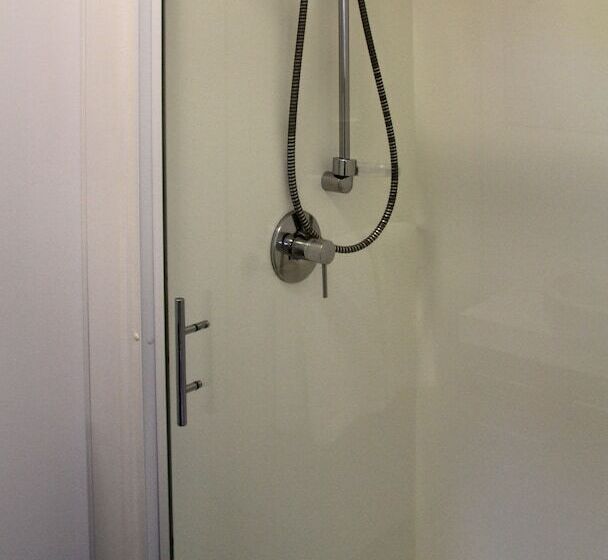 בית מלון כפרי Hananui Lodge And Apartments