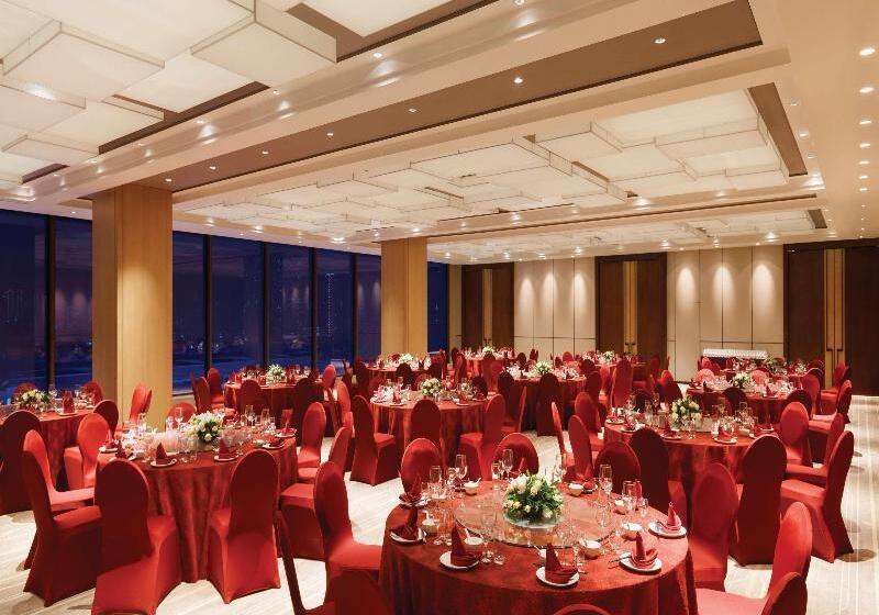 ホテル Hilton Garden Inn Dandong
