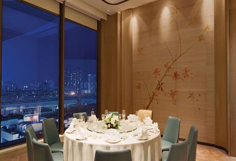 فندق Hilton Garden Inn Dandong