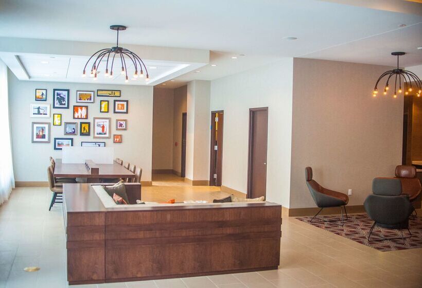 Отель Hyatt Place Denver Downtown