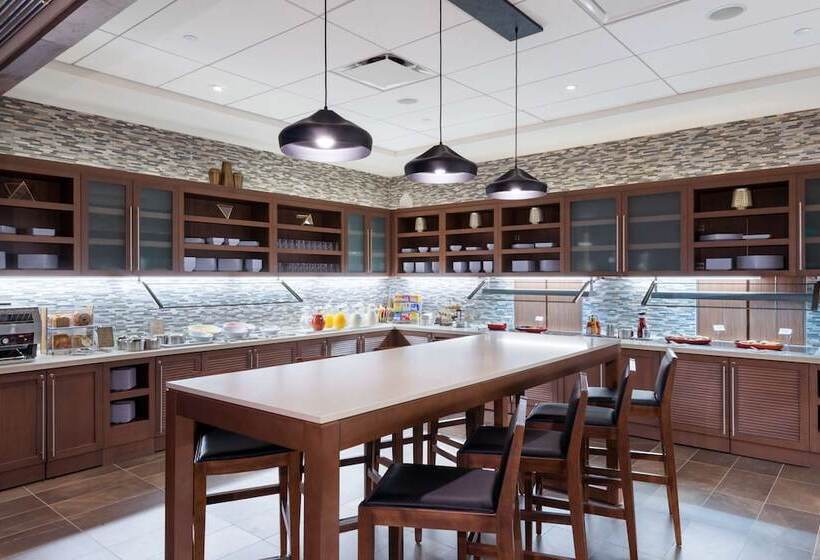 Отель Hyatt Place Denver Downtown