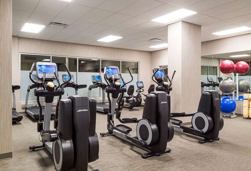 Отель Hyatt Place Denver Downtown