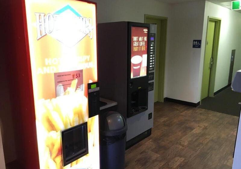 هتل Ibis Budget Perth Airport