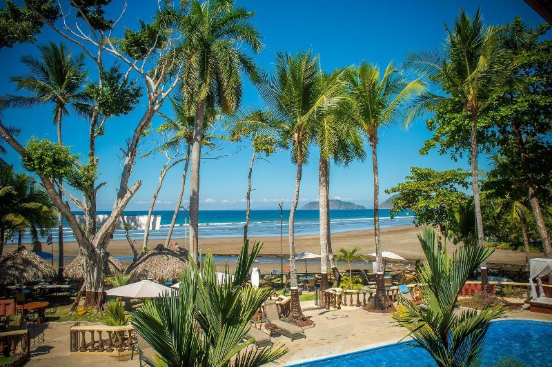 בית מלון כפרי Jaco Laguna Resort & Beach Club