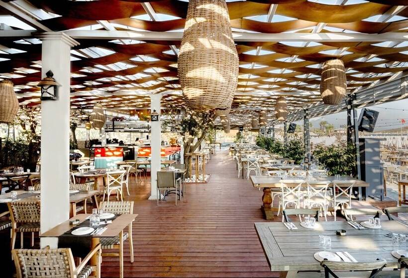 هتل Alaçatı Beach Resort