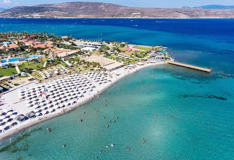 فندق Alaçatı Beach Resort