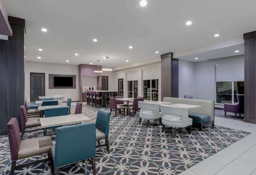 فندق La Quinta By Wyndham Claremore