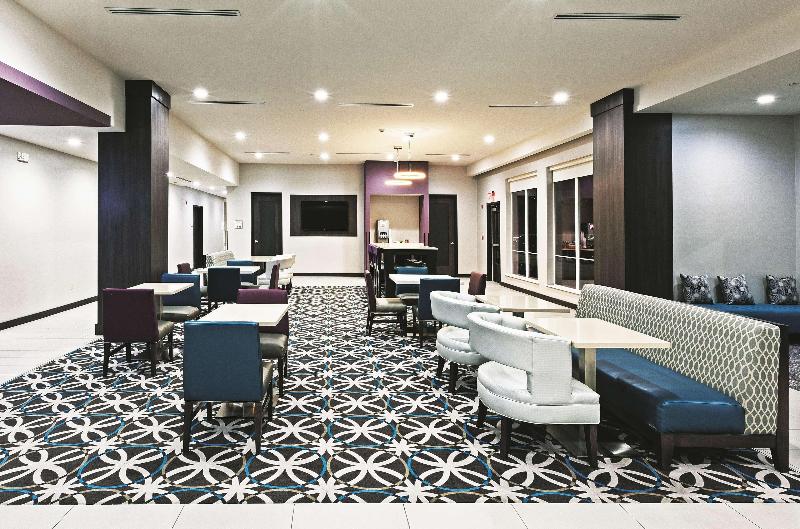 فندق La Quinta By Wyndham Claremore