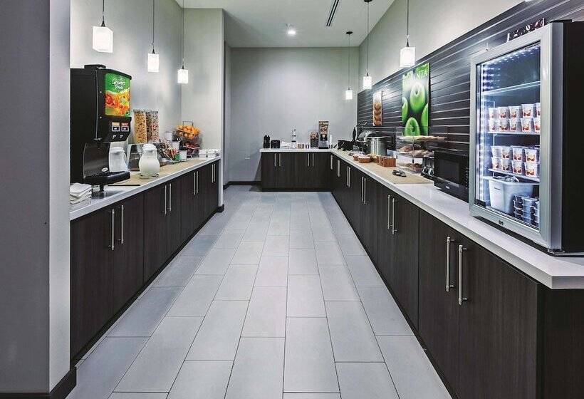 فندق La Quinta By Wyndham Claremore