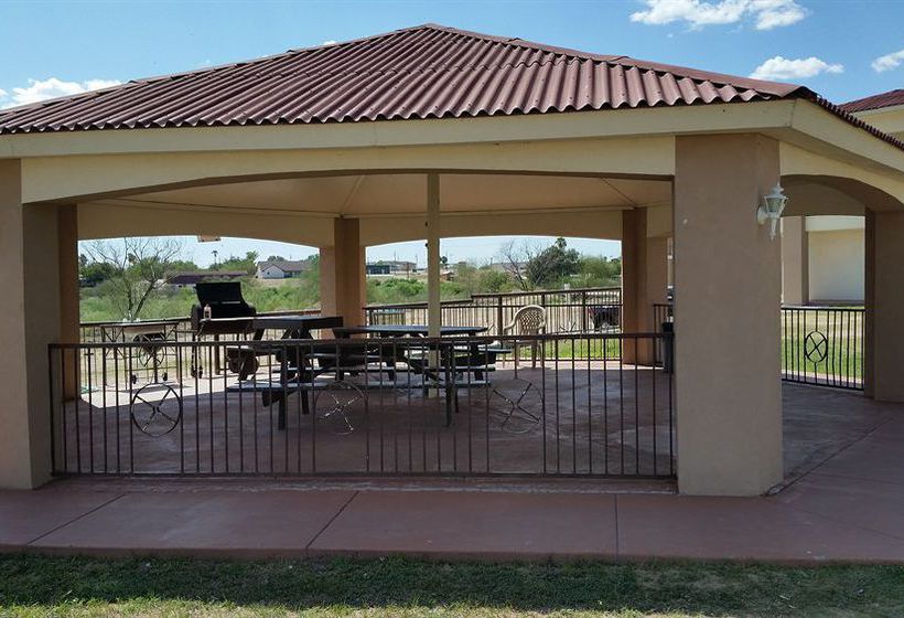 ホテル Lakeview Inn & Suites