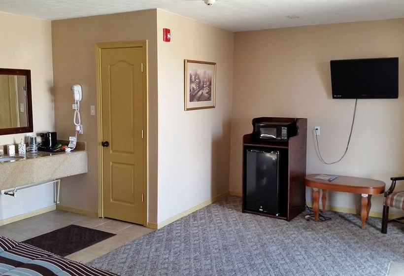 ホテル Lakeview Inn & Suites