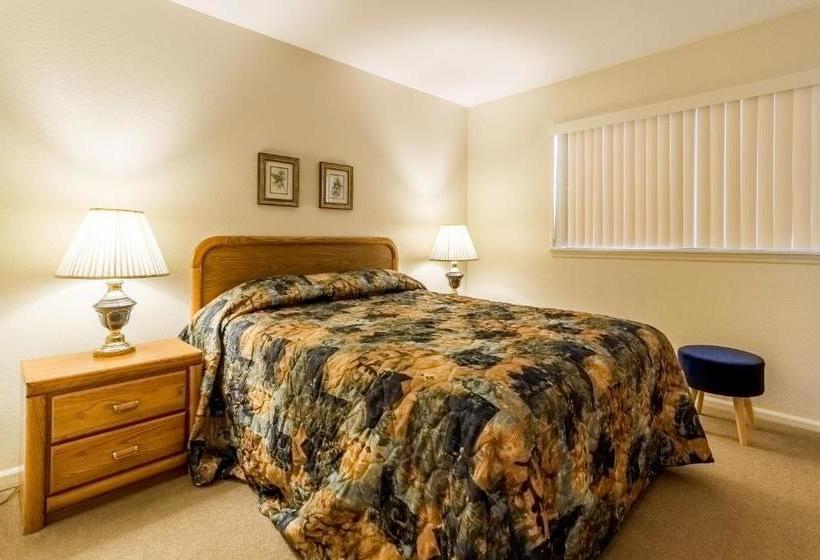 فندق Lakewood Resort