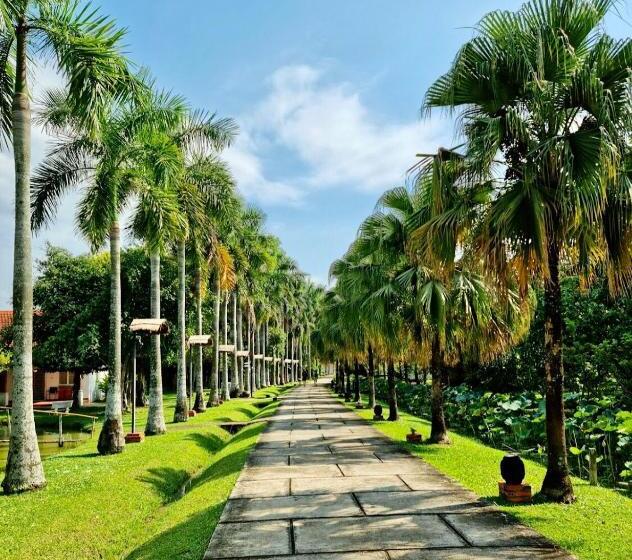 هتل Les Hameaux De L Orient