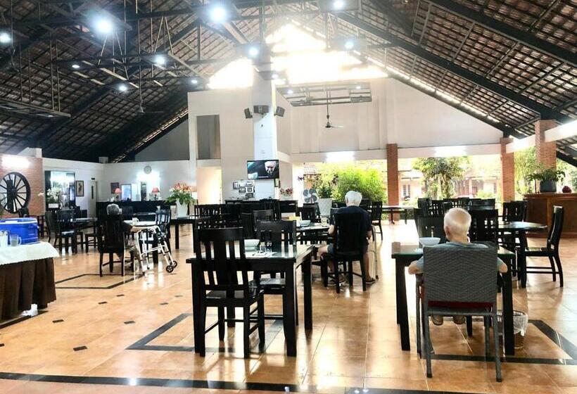 هتل Les Hameaux De L Orient