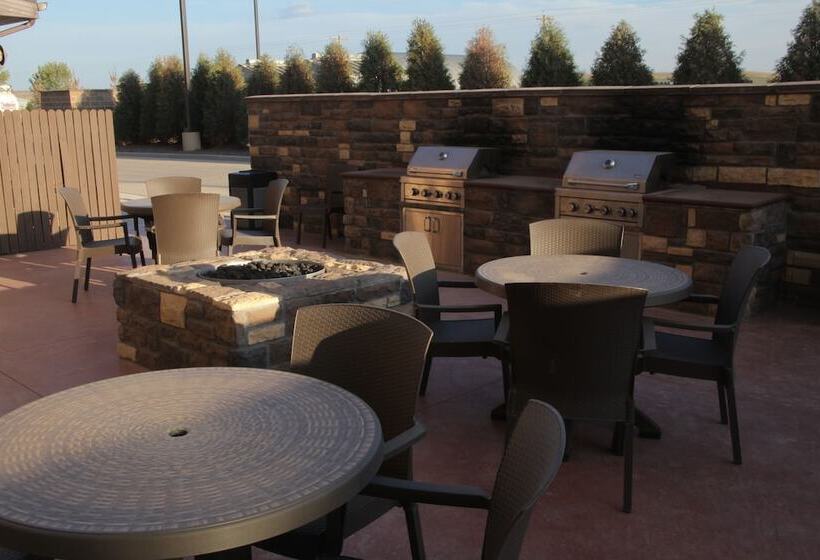 فندق Little Missouri Inn & Suites New Town