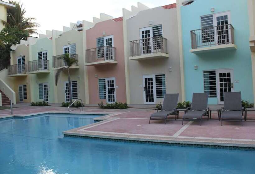 ホテル Lucia Beach