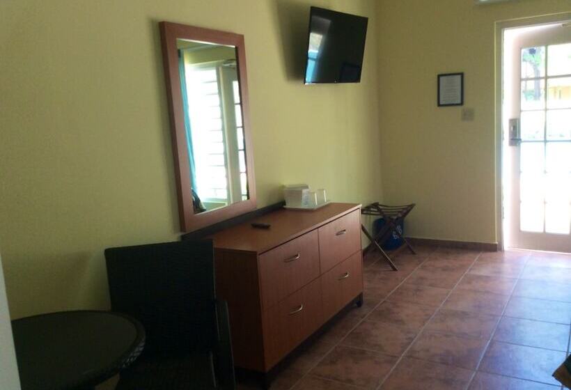 ホテル Lucia Beach