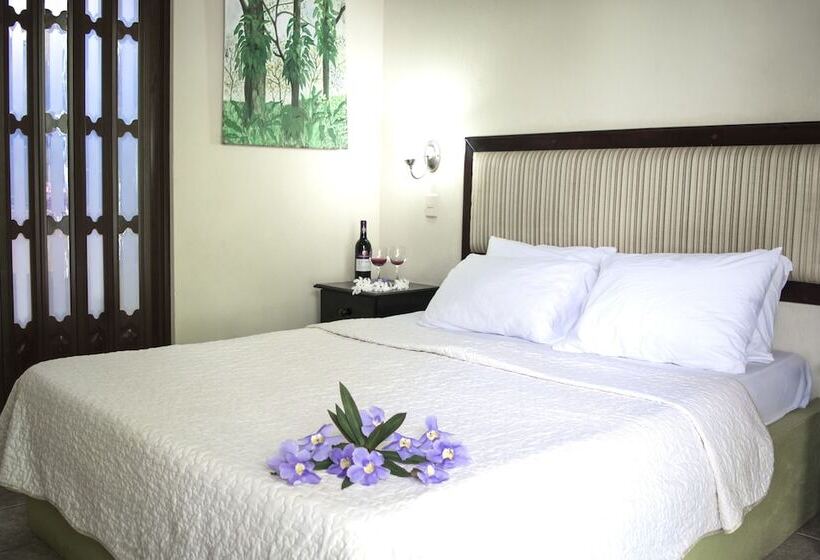 هتل Luz De Luna Bahía Ballena