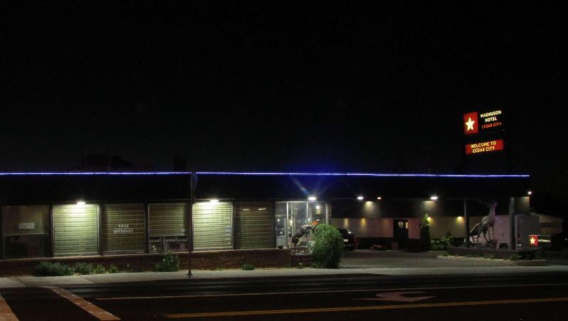 Отель Magnuson Cedar City