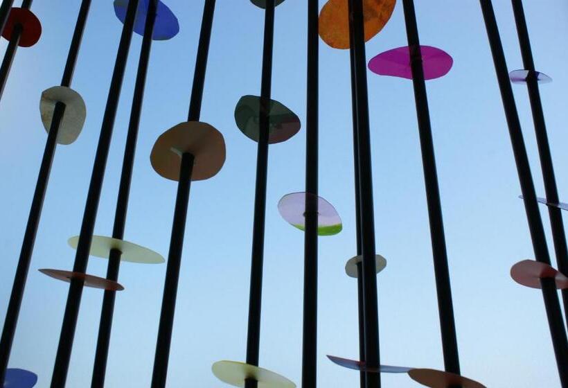 ホテル Mercure Sunshine Coast Kawana Waters