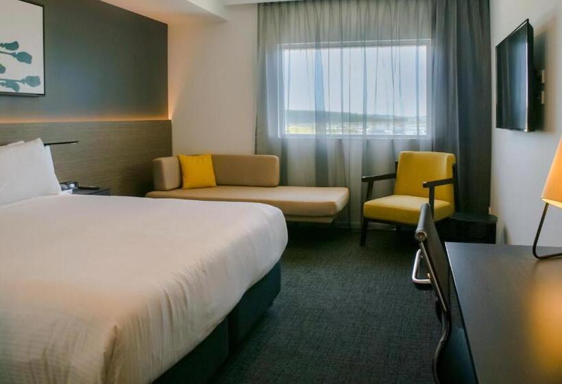 ホテル Mercure Sunshine Coast Kawana Waters