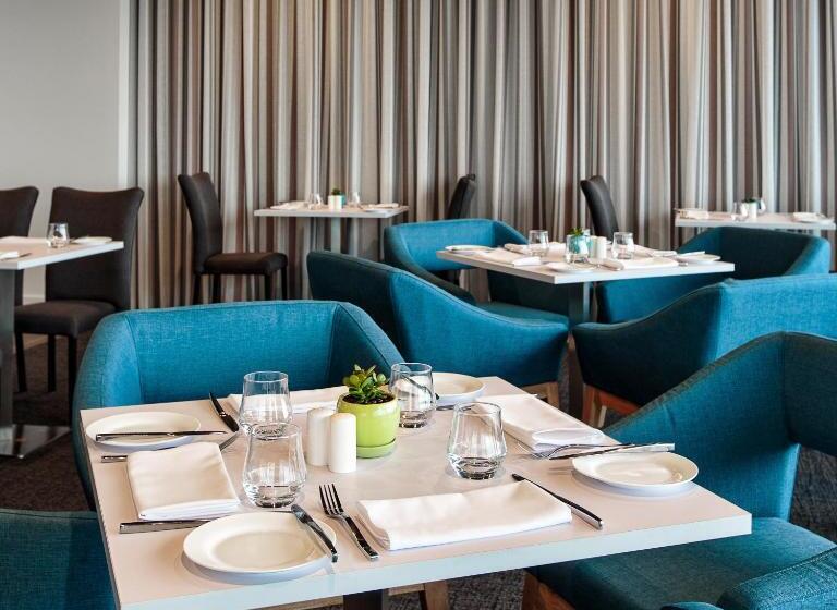 ホテル Mercure Sunshine Coast Kawana Waters