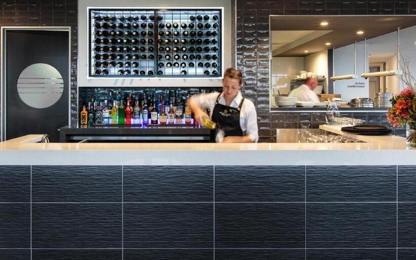 ホテル Mercure Sunshine Coast Kawana Waters