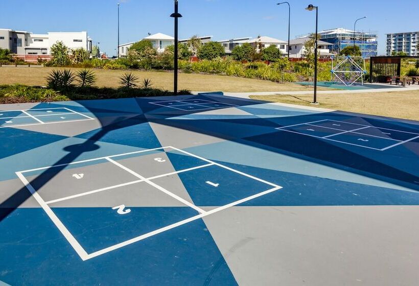 ホテル Mercure Sunshine Coast Kawana Waters