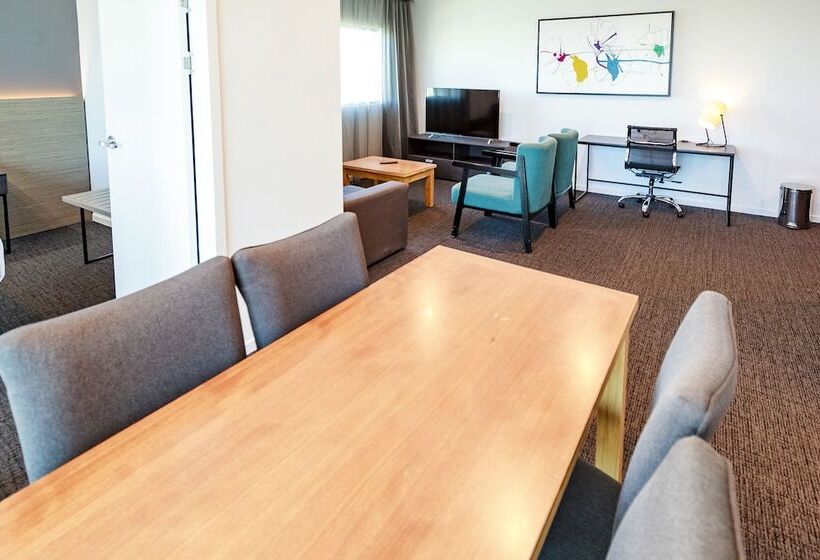 ホテル Mercure Sunshine Coast Kawana Waters