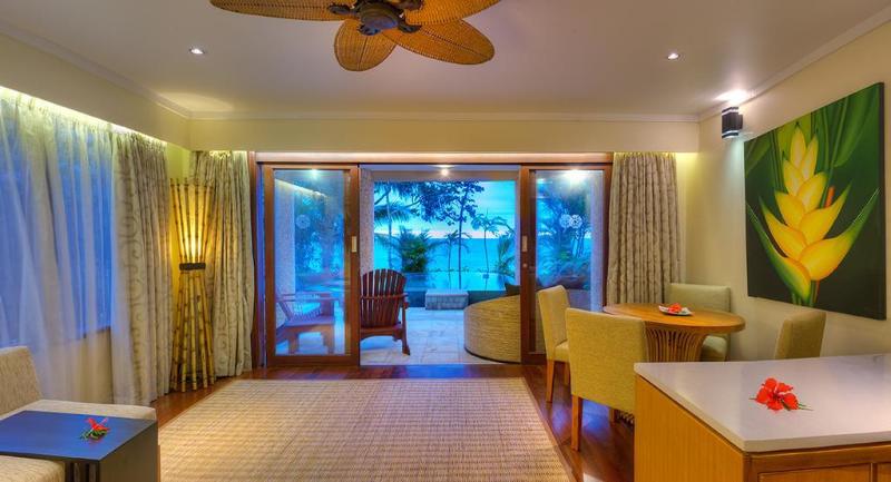 酒店 Nanuku Resort Fiji