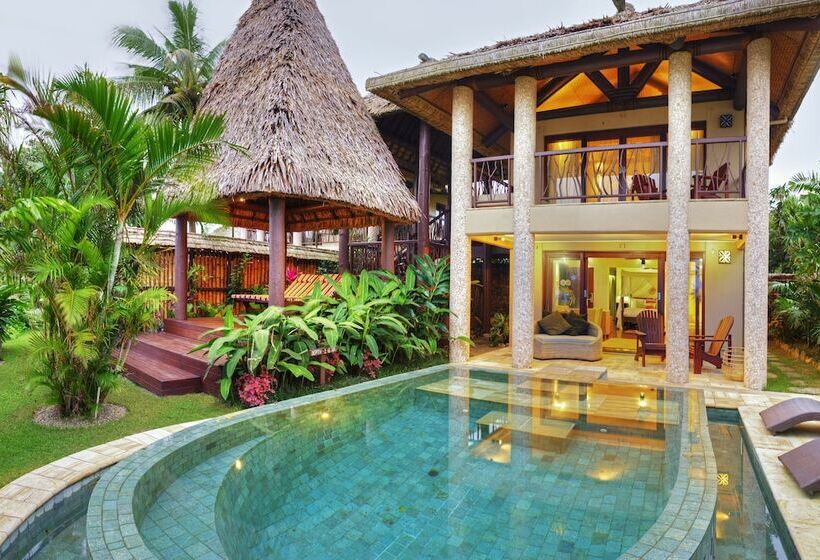 酒店 Nanuku Resort Fiji