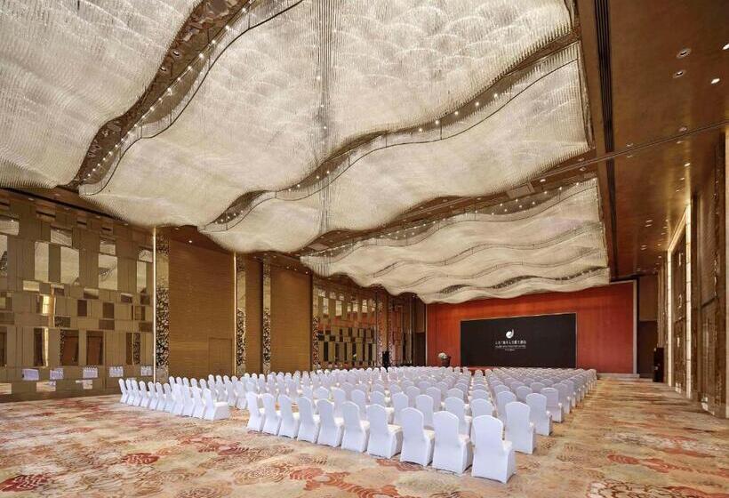 Sanding New Century Grand Hotel Yiwu