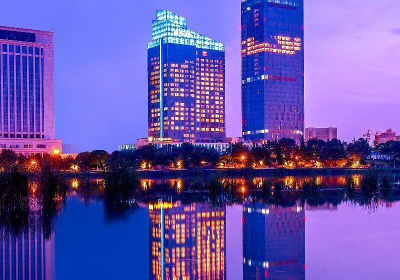 Sanding New Century Grand Hotel Yiwu