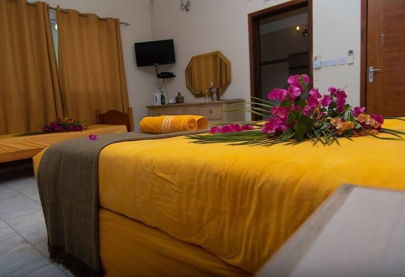 هتل Ocean Villa Heights