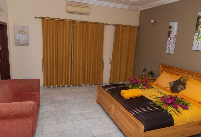 هتل Ocean Villa Heights