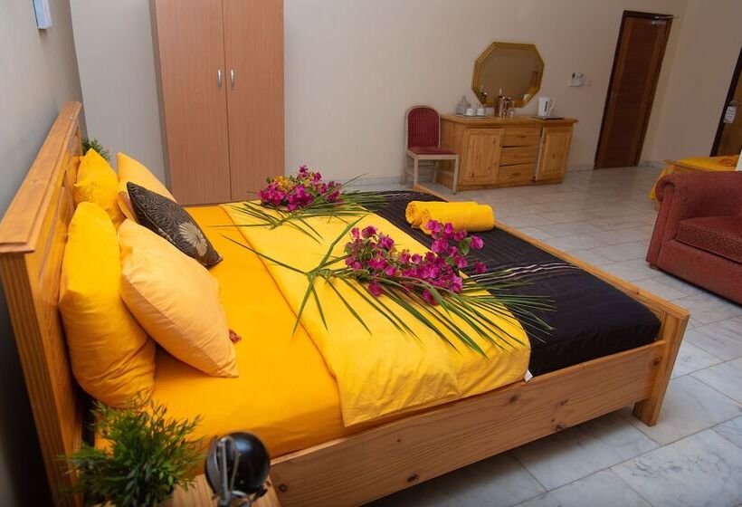 هتل Ocean Villa Heights