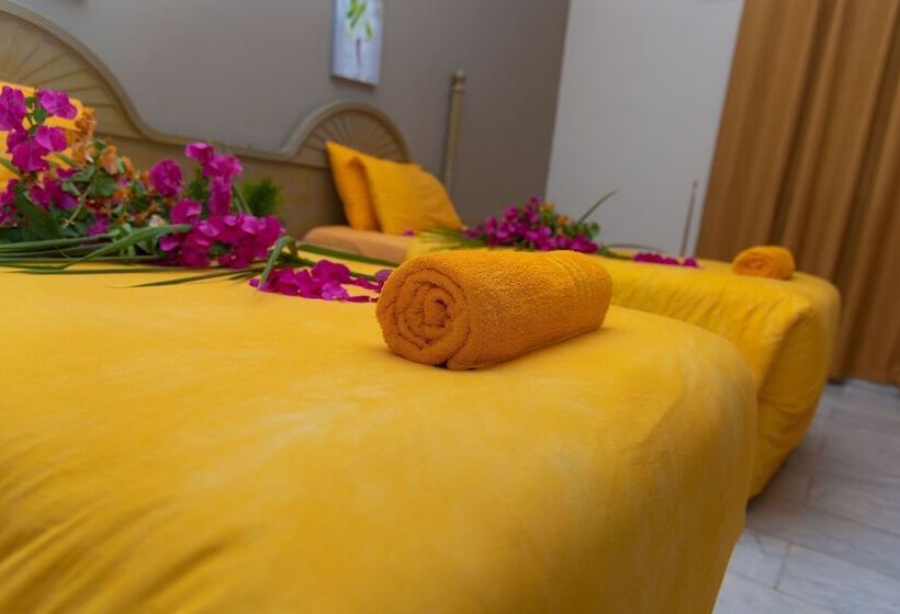 هتل Ocean Villa Heights