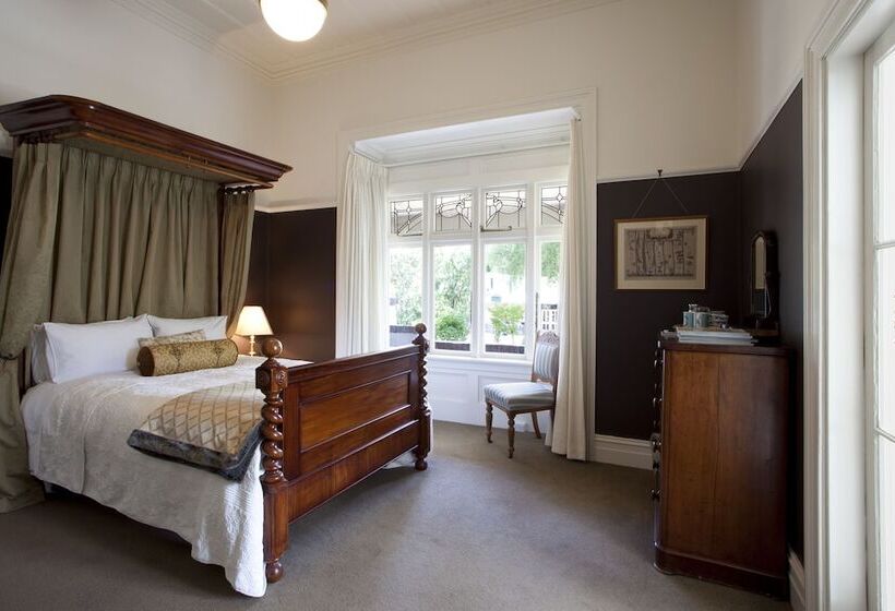 فندق Olivers Central Otago