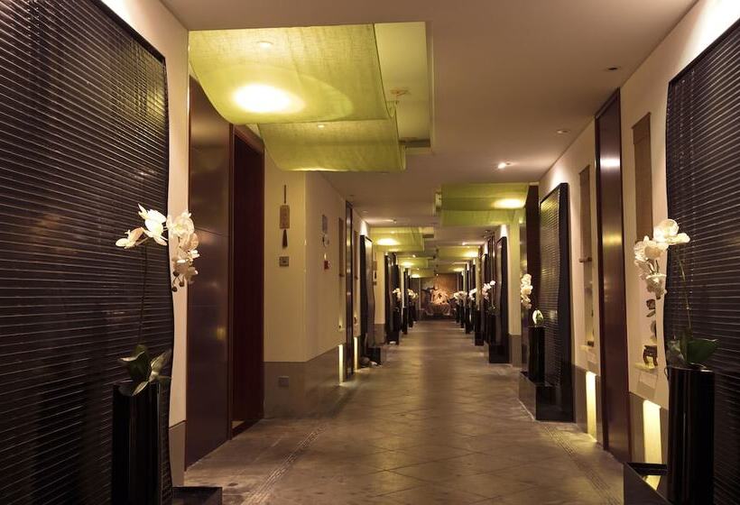 Отель Ovation Seven Cultivation