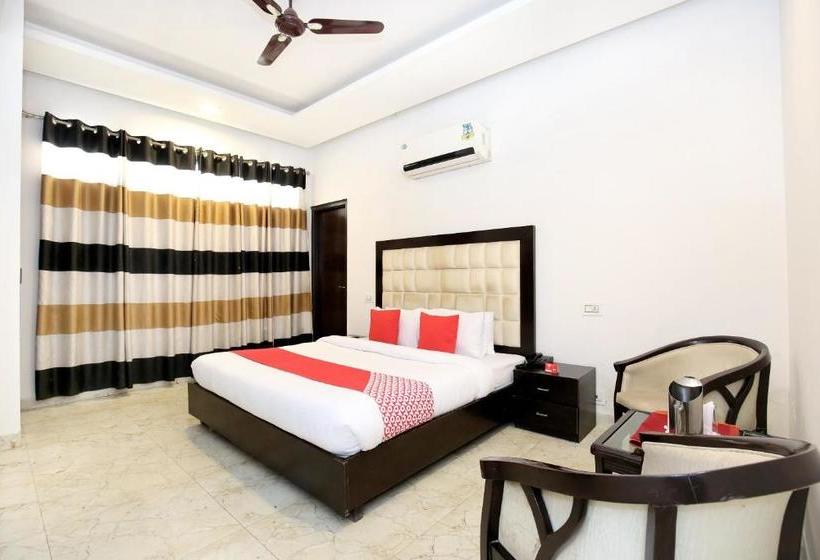 ホテル Oyo Rooms Patiala Road Zirakpur