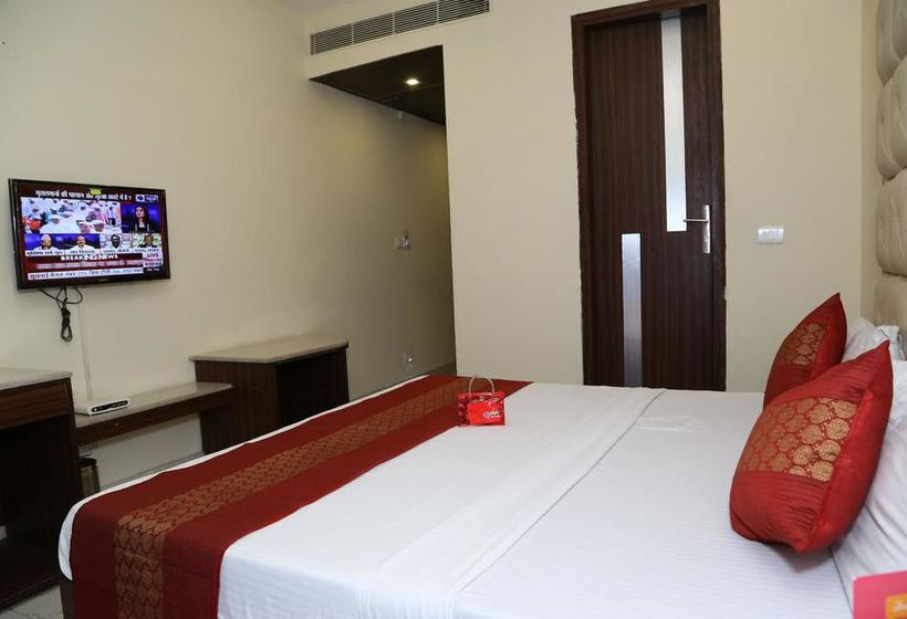 فندق Oyo Rooms Sector 22 Mobile Market