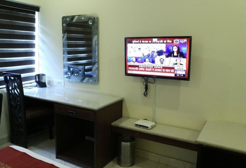 فندق Oyo Rooms Sector 22 Mobile Market